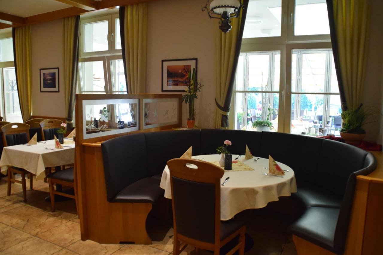 Land-Gut-Hotel Seeblick Klietz Exterior photo