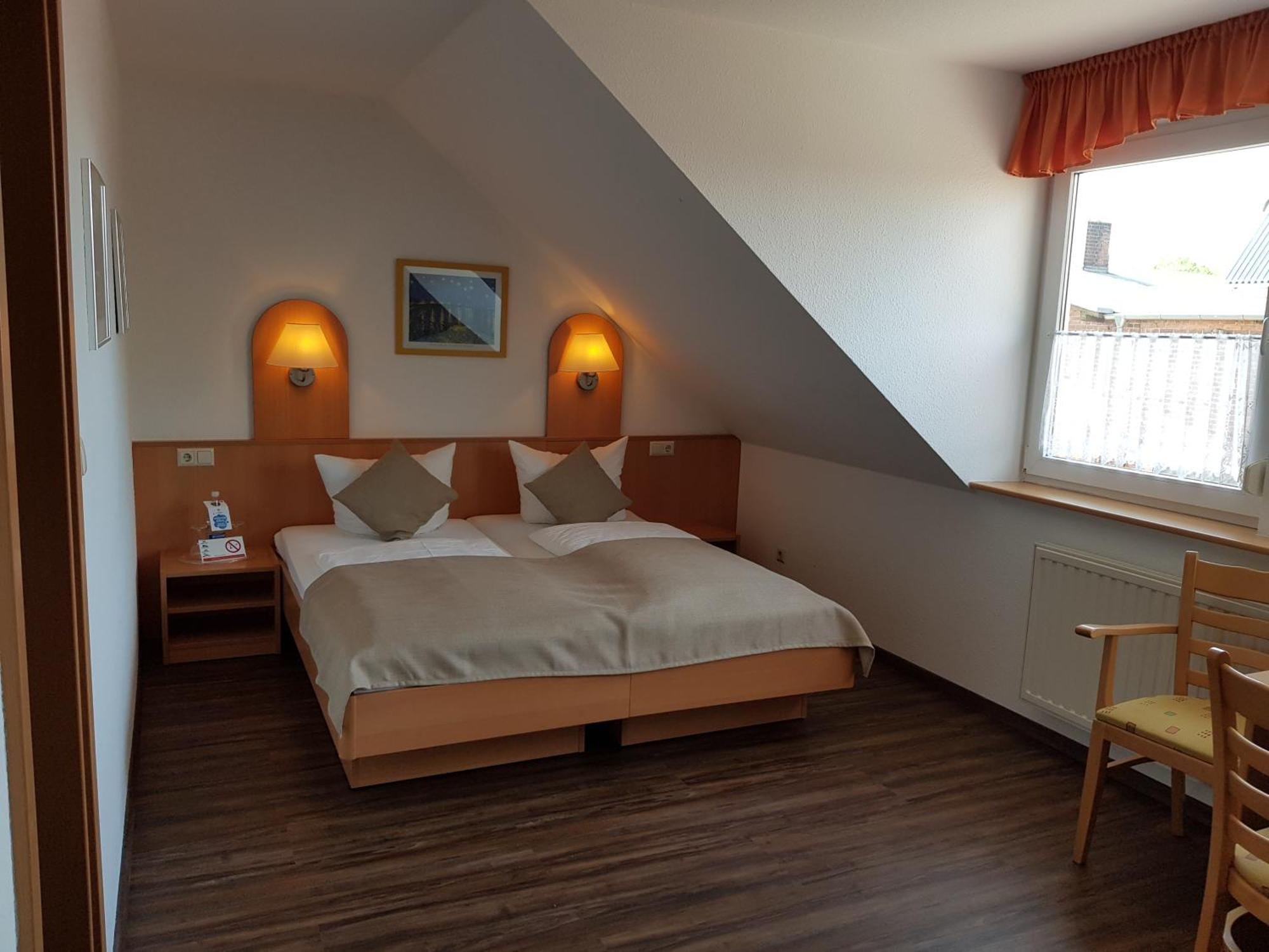 Land-Gut-Hotel Seeblick Klietz Exterior photo