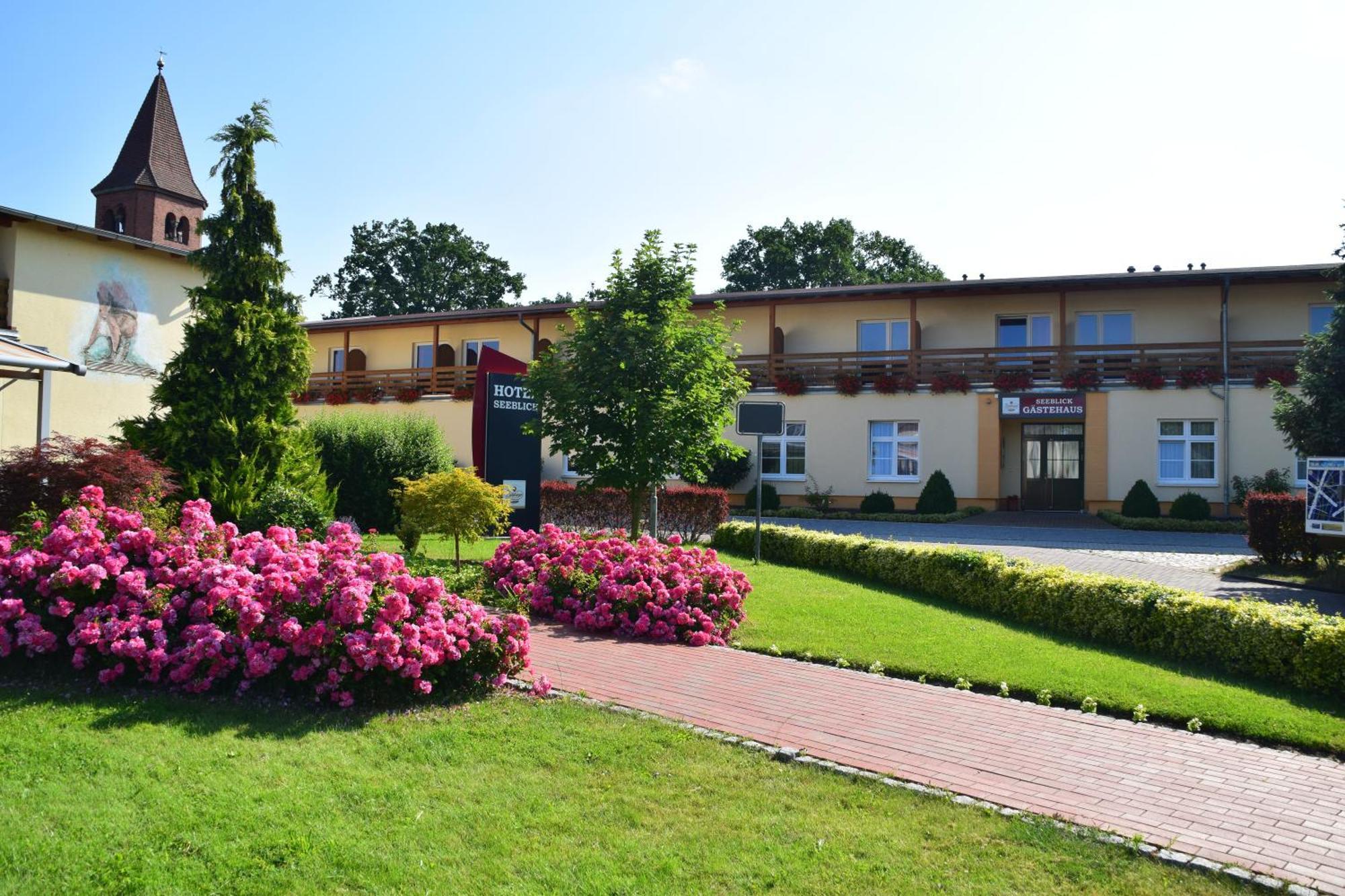 Land-Gut-Hotel Seeblick Klietz Exterior photo
